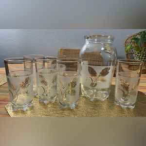Pitcher & 6 Glasses With Gold Wheat Accents Made by Decover Italy